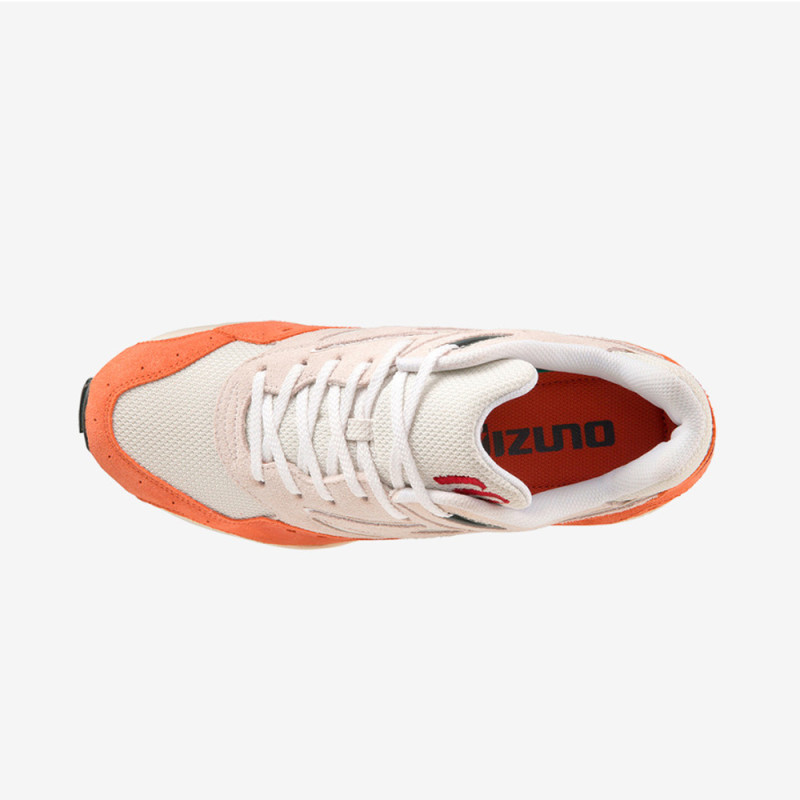 Baskets MIZUNO CONTENDER beiges et oranges disponibles chez DM'Sports