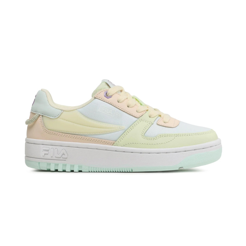 Baskets Femme Fila FXVENTUNO KITE WMN disponible chez DM'Sports Lyon