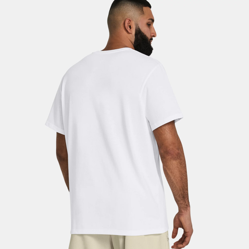 T-shirt UA left chest patch blanc Under Armour pour homme| DM'Sports